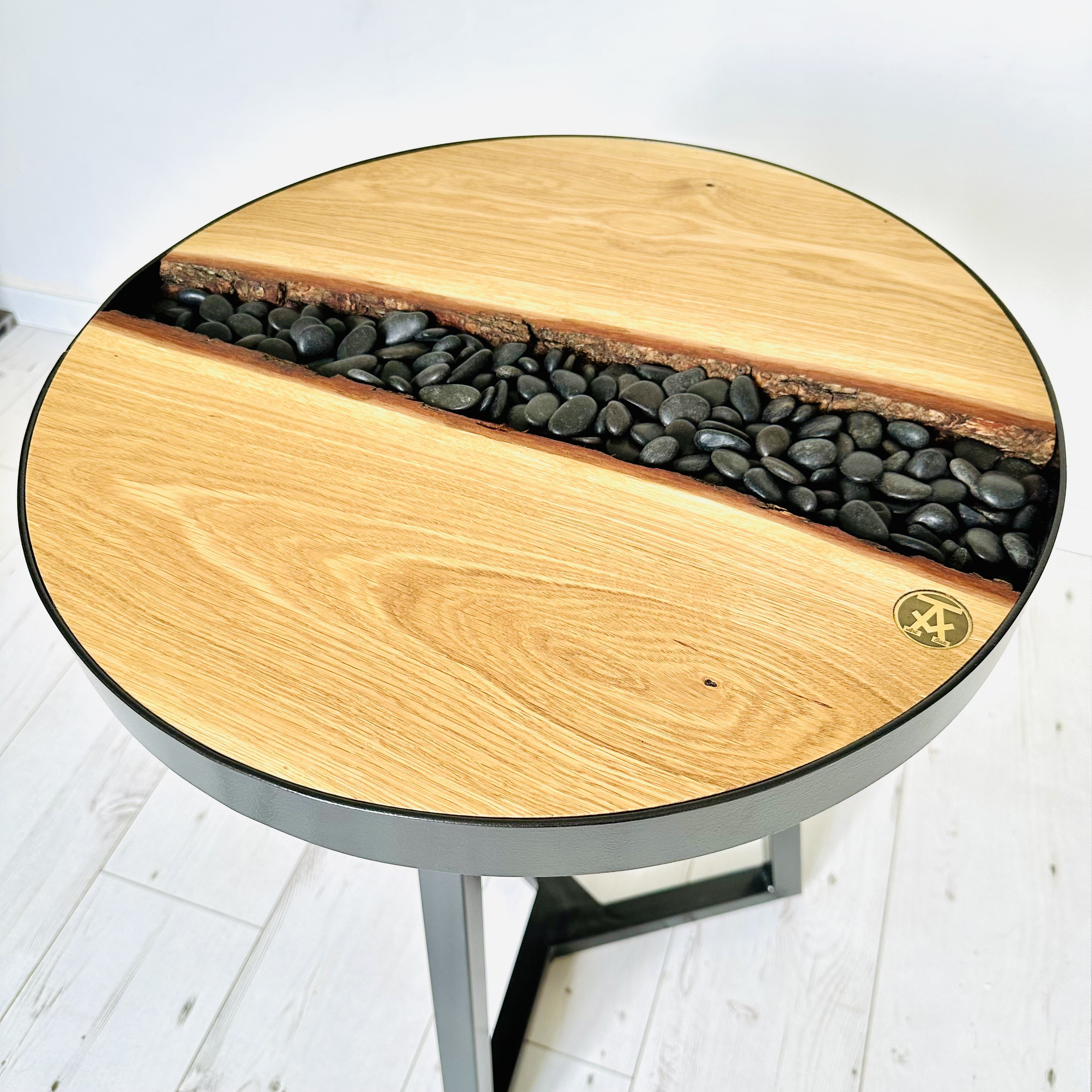 Table d'appoint 